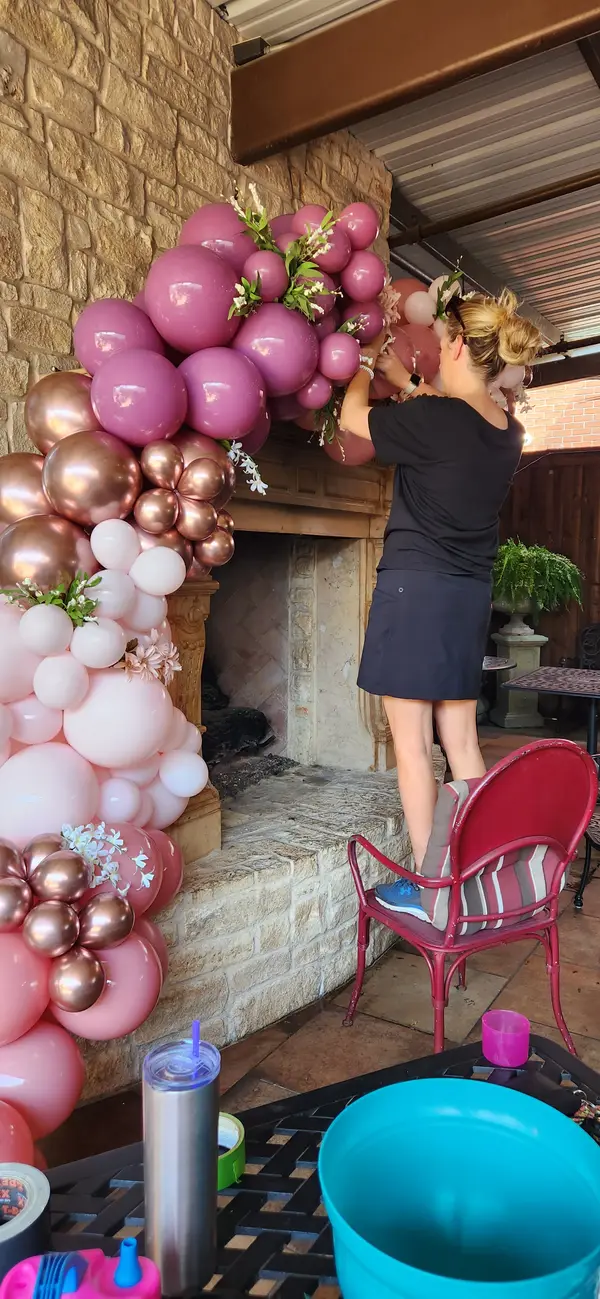 Pecan Creek Events balloon decor — photo 33