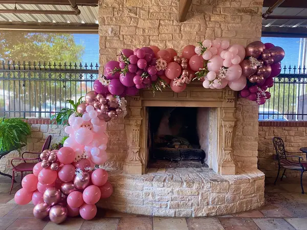 Pecan Creek Events balloon decor — photo 38