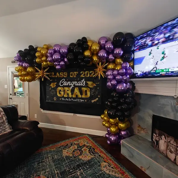 Pecan Creek Events balloon decor — photo 45