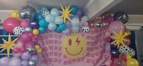 Pecan Creek Events balloon decor — photo 85