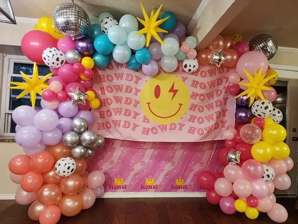 Pecan Creek Events balloon decor — photo 86
