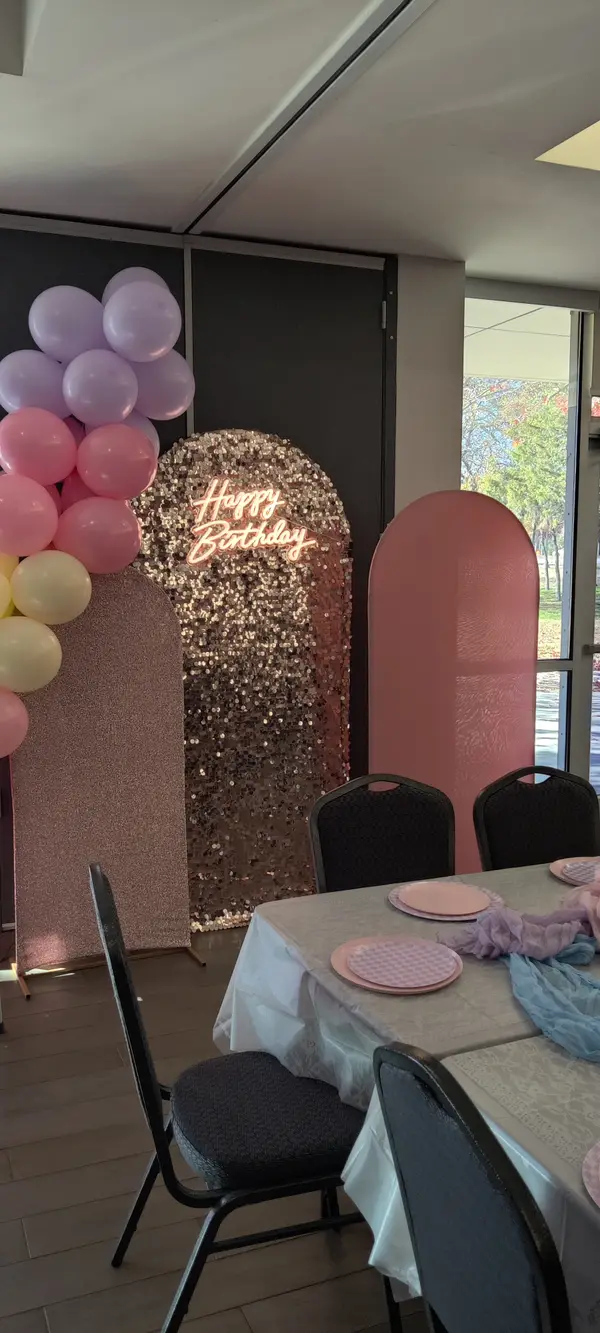 Pecan Creek Events balloon decor — photo 103