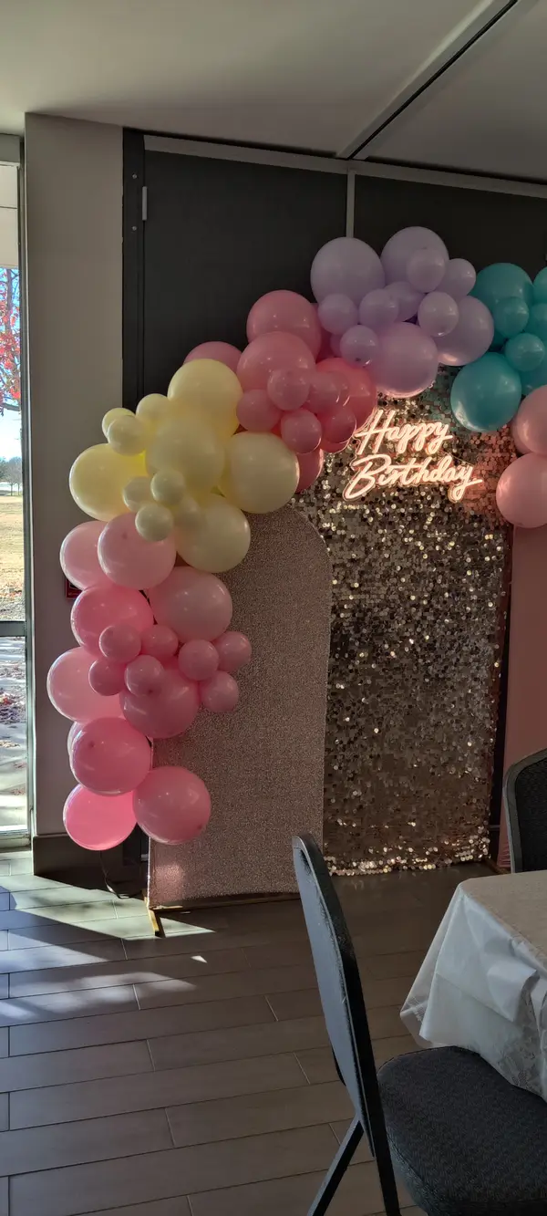 Pecan Creek Events balloon decor — photo 112