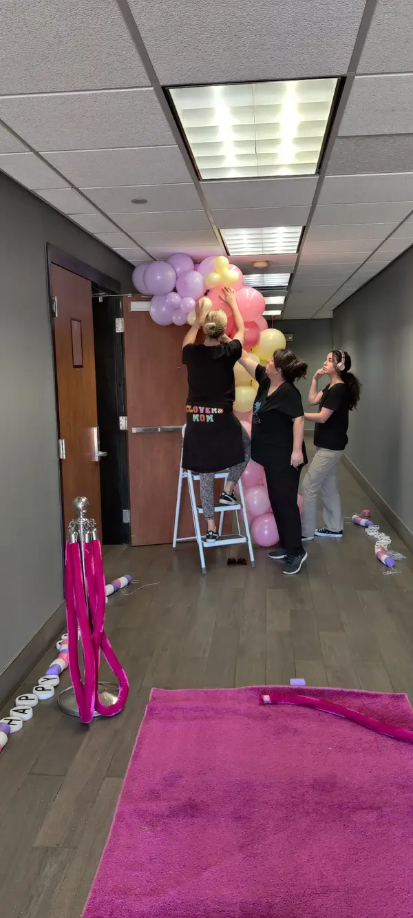 Pecan Creek Events balloon decor — photo 116