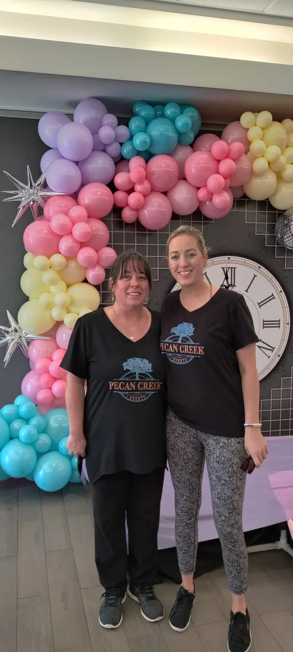 Pecan Creek Events balloon decor — photo 149