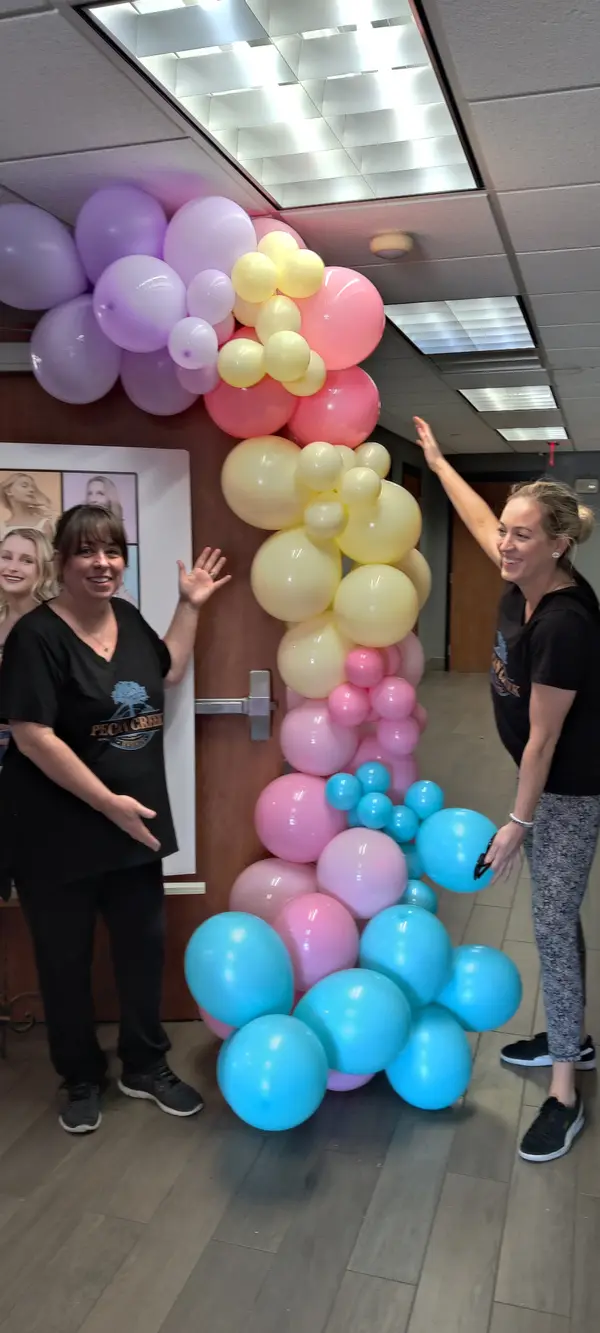 Pecan Creek Events balloon decor — photo 154